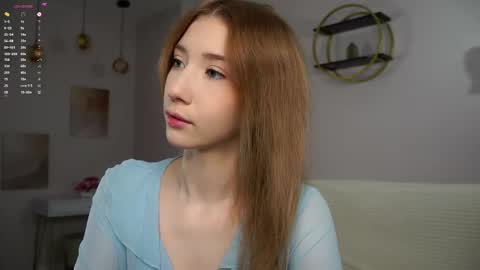 Lily online show from September 2025 01:46:01 PM