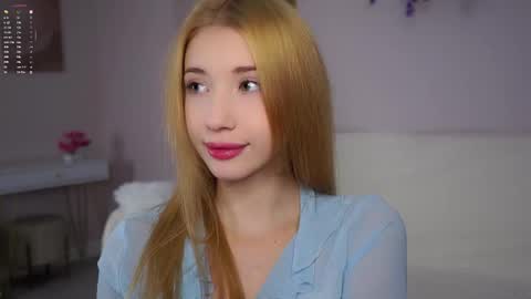 Lily online show from December 2025 02:45:02 PM