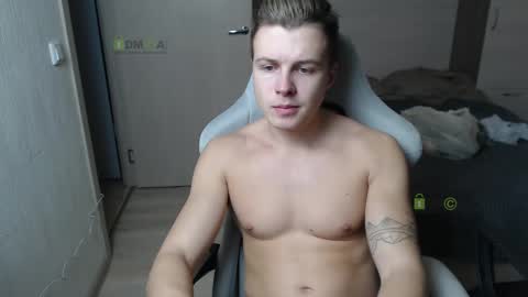 Snapshot of sunny1girl chatting on February 2025 05:54:01 PM Alice and Sergey online show from February 2025 05:54:01 PM