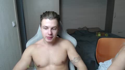 Snapshot of sunny1girl chatting on February 2025 07:02:02 PM Alice and Sergey online show from February 2025 07:02:02 PM