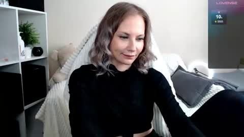 Naomi online show from July 2026 08:14:01 PM