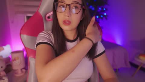 SUNNY online show from February 2026 02:28:02 AM