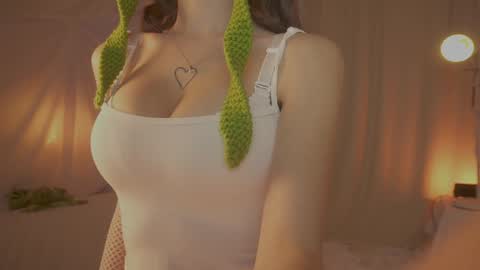 Maria online show from October 2025 09:04:02 PM