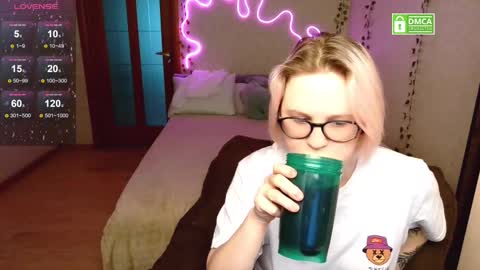 sunny mood online show from March 2025 07:51:02 AM