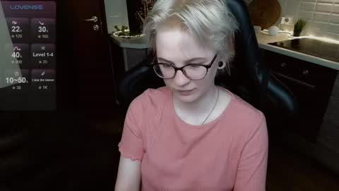 Snapshot of sunny_mood chatting on June 2026 08:13:02 AM sunny mood online show from June 2026 08:13:02 AM