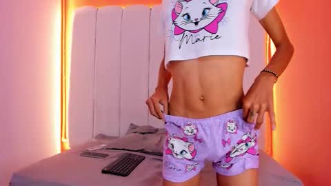 Sunny online show from January 2026 07:51:02 PM