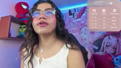 Sunny Smiith online show from October 2025 01:25:01 PM