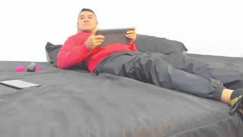 Christian Vanessa online show from September 2025 12:33:02 AM