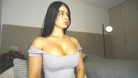 Snapshot of sunnymorrison chatting on September 2025 12:39:01 PM sol online show from September 2025 12:39:01 PM