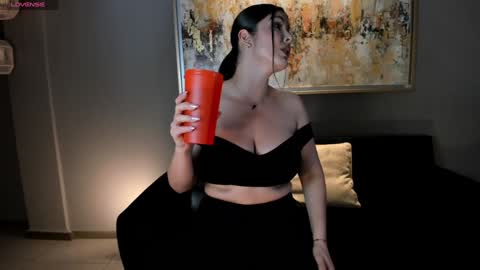 Sunny Rivers online show from January 2025 07:00:02 PM