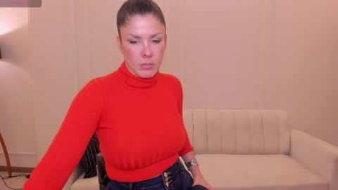 Sunny Rivers online show from November 2025 06:40:01 PM