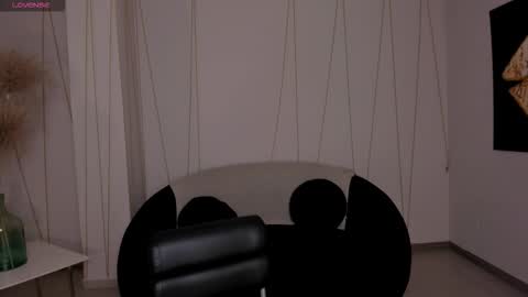 Sunny Rivers online show from February 2026 06:12:02 PM