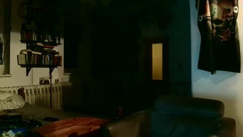 sunr1sa online show from January 2025 08:50:01 PM