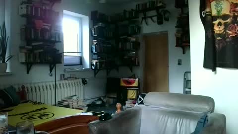 sunr1sa online show from April 2026 04:26:01 AM