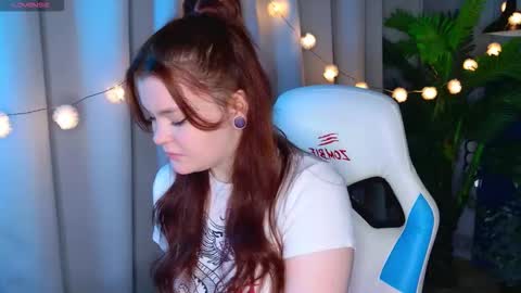 sunrise_enny online show from October 2025 07:03:01 PM