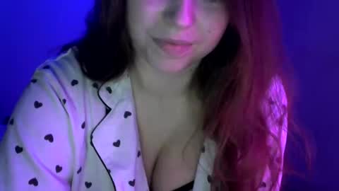 Snapshot of sunset_li chatting on December 2024 03:11:01 PM Lisa online show from December 2024 03:11:01 PM