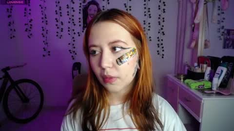 Sunset online show from September 2025 02:16:02 AM