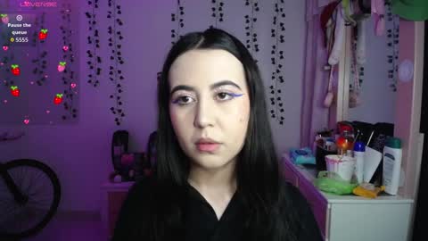 Sunset online show from December 2025 02:50:02 AM