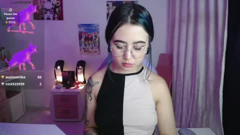 Sunset online show from May 2026 04:19:01 AM