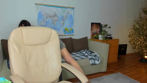 sunsetwithava online show from December 2024 09:43:01 PM