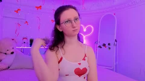 Alice online show from February 2026 05:44:02 AM