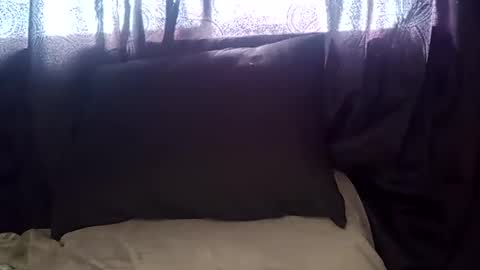 Annie online show from December 2024 08:15:01 PM