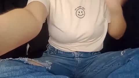 Annie online show from December 2024 01:57:02 AM