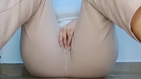 Annie online show from February 2026 05:25:01 PM