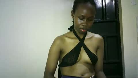 Snapshot of sunshine_g chatting on September 2025 07:48:02 PM Sunshine online show from September 2025 07:48:02 PM