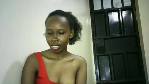 Snapshot of sunshine_g chatting on September 2025 04:06:01 AM Sunshine online show from September 2025 04:06:01 AM