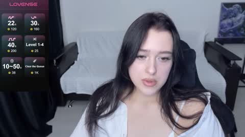 Snapshot of sunshine_j chatting on October 2025 05:31:01 PM sunshine_j online show from October 2025 05:31:01 PM