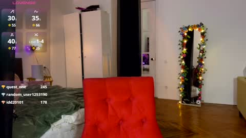 Lina online show from December 2024 12:16:01 AM