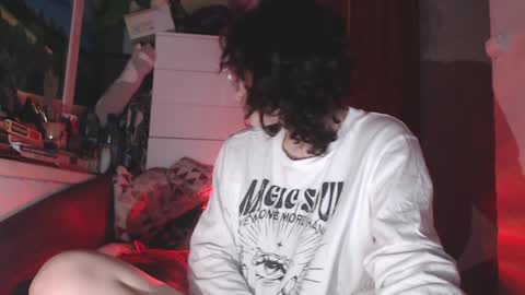 Hella online show from January 2025 01:32:01 PM