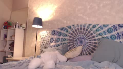 Hella online show from February 2025 04:35:01 PM