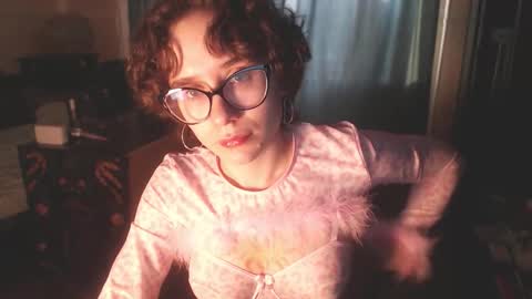 Hella online show from November 2025 09:09:02 AM