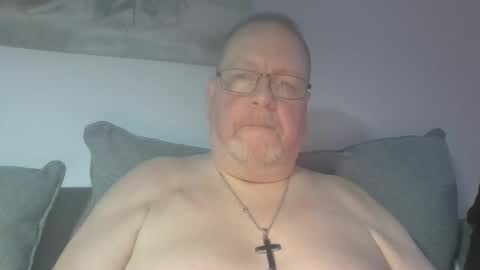 Sunspotbaby online show from November 2025 11:37:02 PM