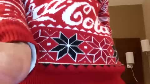 Snapshot of super_dave88 chatting on January 2025 06:40:01 AM Super dave88 online show from January 2025 06:40:01 AM