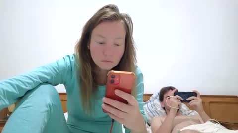 super jony and Marta GMT 1300-1800 every day online show from February 2025 10:03:02 PM