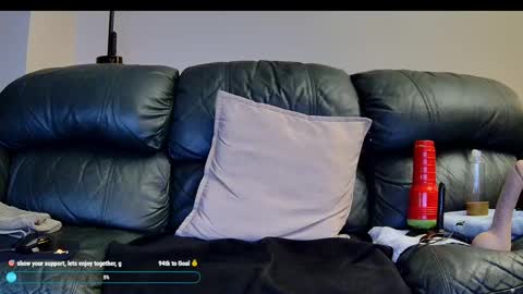 Thomas online show from October 2025 05:02:02 AM