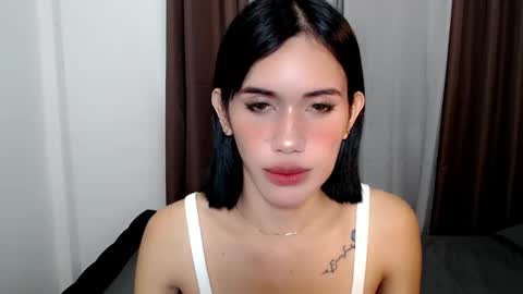 Snapshot of superhotbabe1 chatting on February 2025 01:51:02 PM Erica Help me to reach my goal Superhotbabe1 online show from February 2025 01:51:02 PM