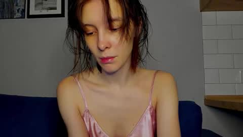 Una online show from October 2025 10:11:01 PM