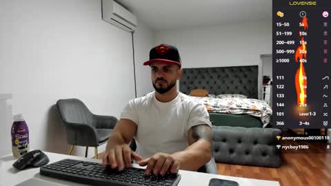 supermanboyxxl online show from October 2025 06:00:01 AM