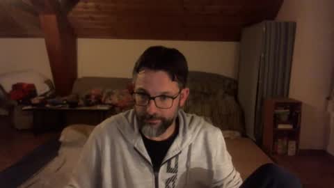 supersquirrel81 online show from November 2025 09:30:02 PM