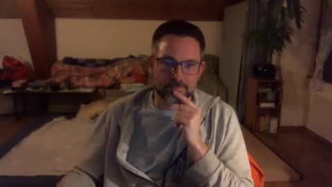 supersquirrel81 online show from January 2026 07:41:01 PM