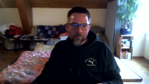 Snapshot of supersquirrel81 chatting on February 2026 09:32:02 AM supersquirrel81 online show from February 2026 09:32:02 AM