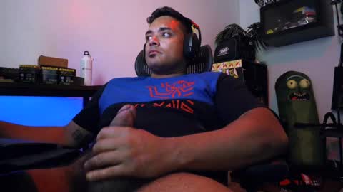 supertoaster69 online show from April 2026 04:57:02 PM