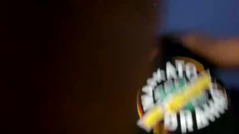 surfrguy007 online show from March 2025 10:37:01 AM