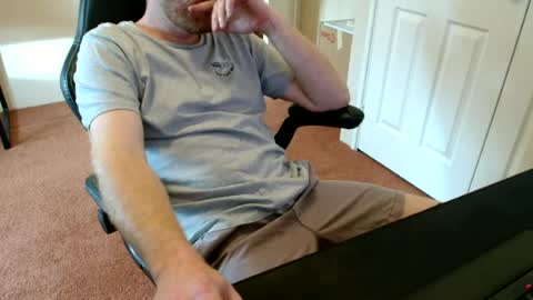 Snapshot of surge_0 chatting on June 2026 08:09:02 AM surge_0 online show from June 2026 08:09:02 AM