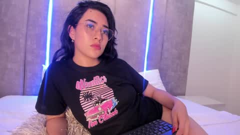 Susann online show from February 2025 05:08:01 AM