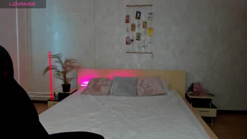 Snapshot of susan__clark chatting on March 2025 06:32:01 AM Annie online show from March 2025 06:32:01 AM